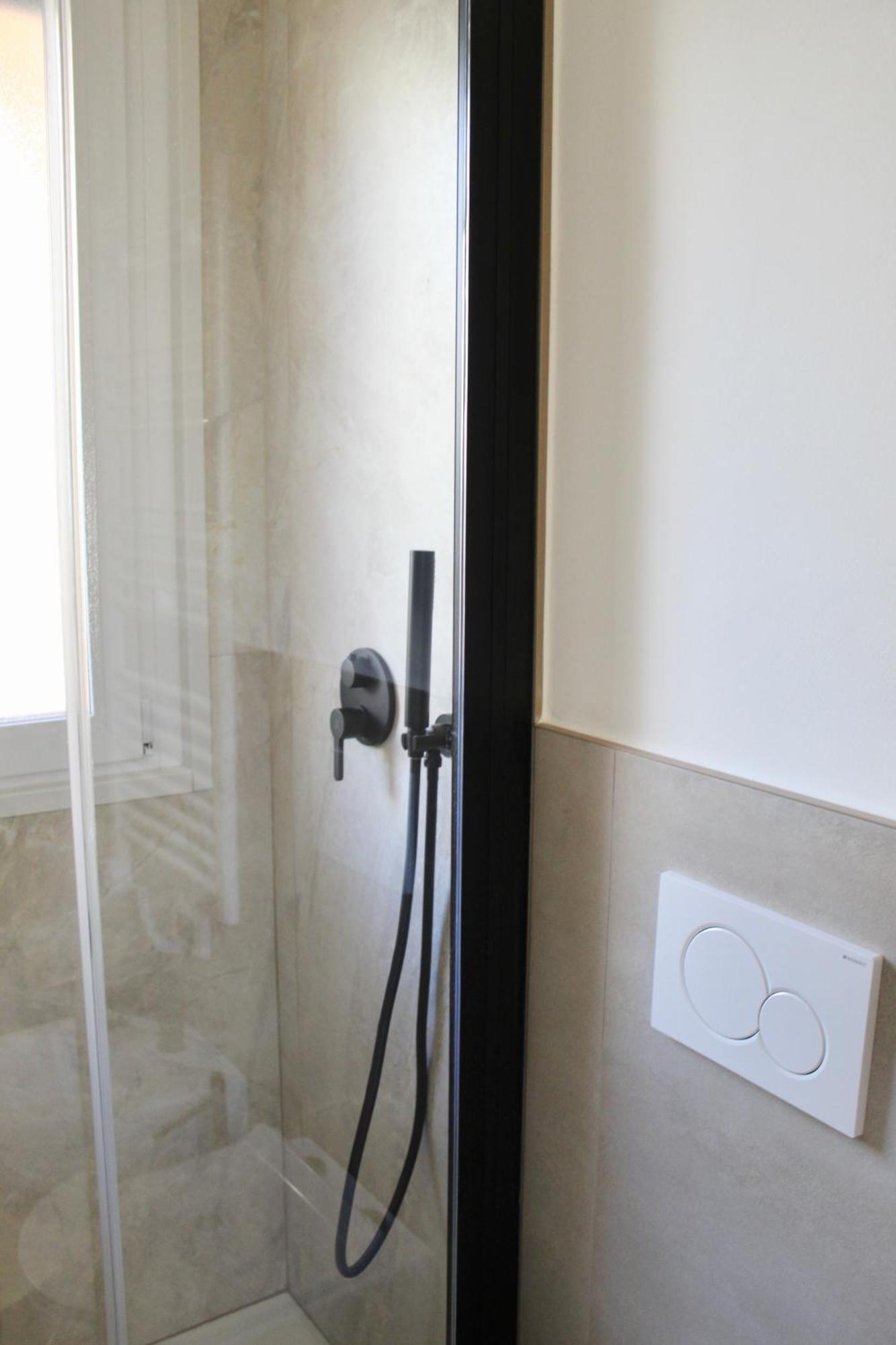 Noach Experience Apartment Ливорно Екстериор снимка