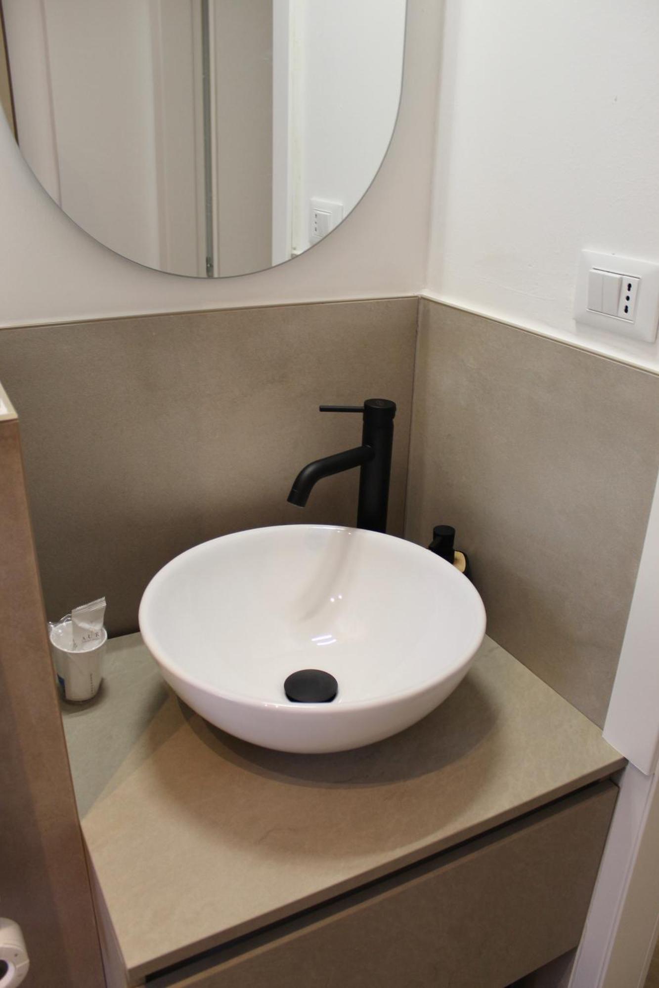 Noach Experience Apartment Ливорно Екстериор снимка